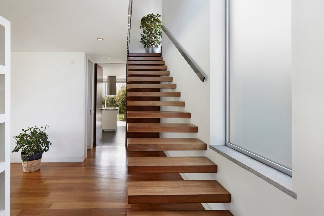 Floating hardwood staircase with minimalist design in Nundah home